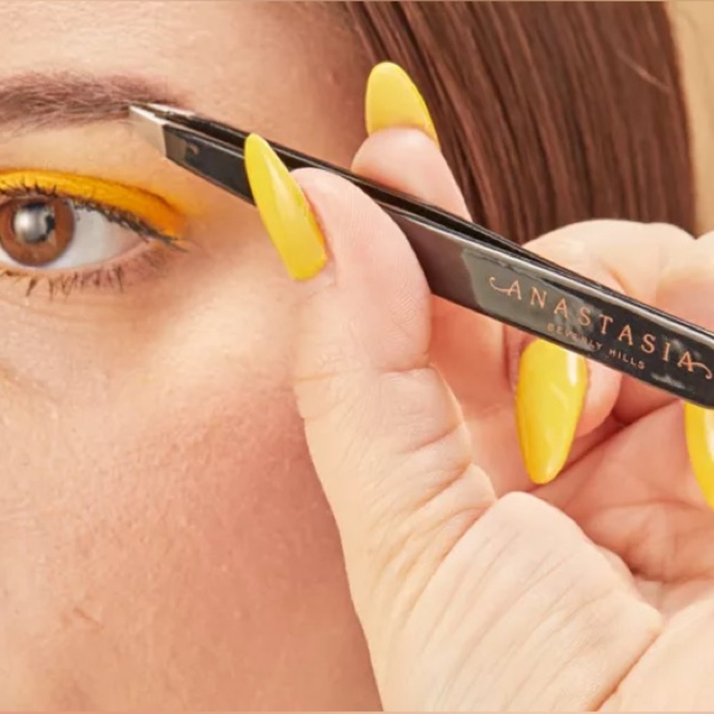 Anastasia Beverly Hills Precision Tweezers
